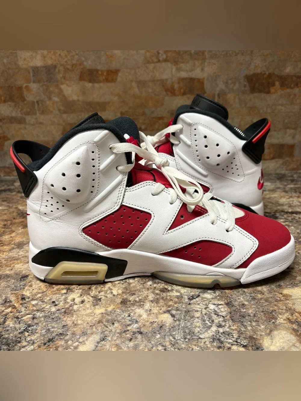 Air Jordan 6 Retro Carmine 2021 Size 8.5